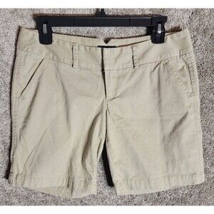 Amercan Eagle Outfitters Women's Stretch Khaki Shorts Size Small